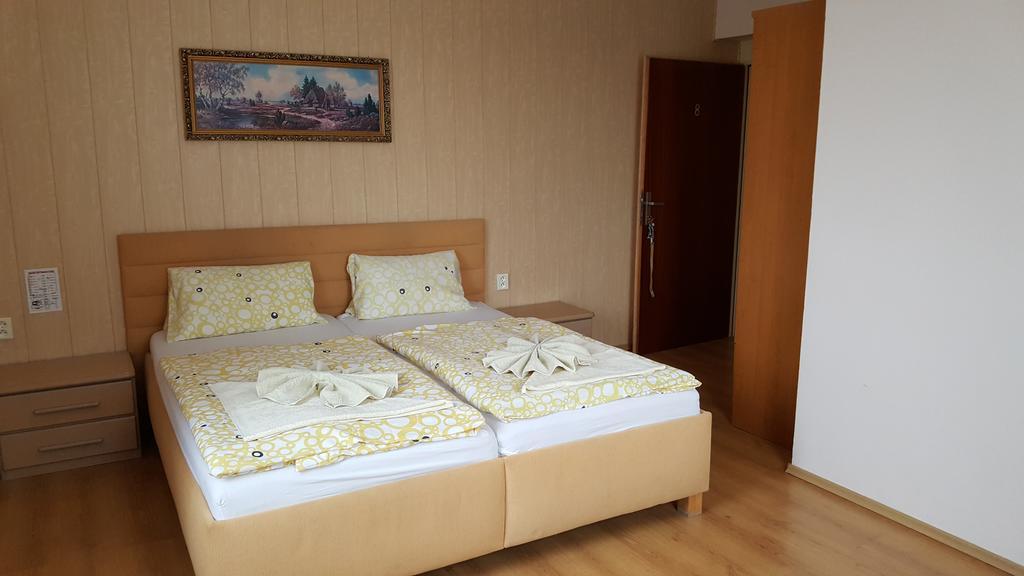 Pension U Dubu Frantiskovy Lazne Bagian luar foto